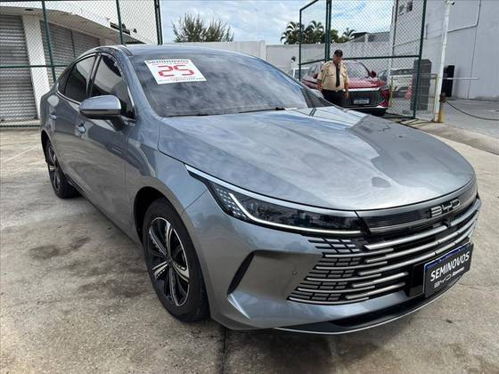 BYD KING 1.5 DM-I PHEV GS AUTOMÁTICO BYD KING 1.5 DM-I PHEV GS AUTOMÁTICO